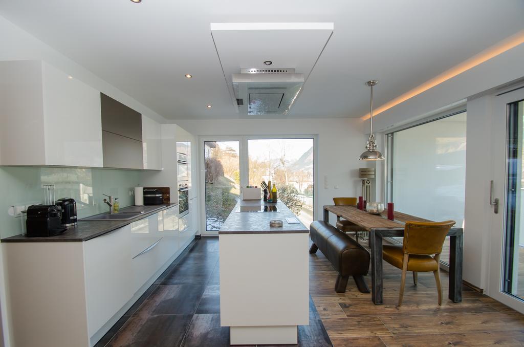 Superb Alpine Lodges By All In One Apartments Zell am See Exterior photo