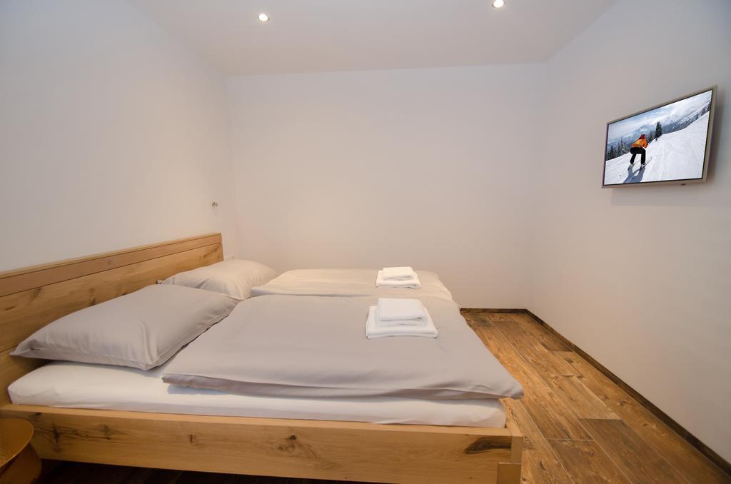 Superb Alpine Lodges By All In One Apartments Zell am See Exterior photo