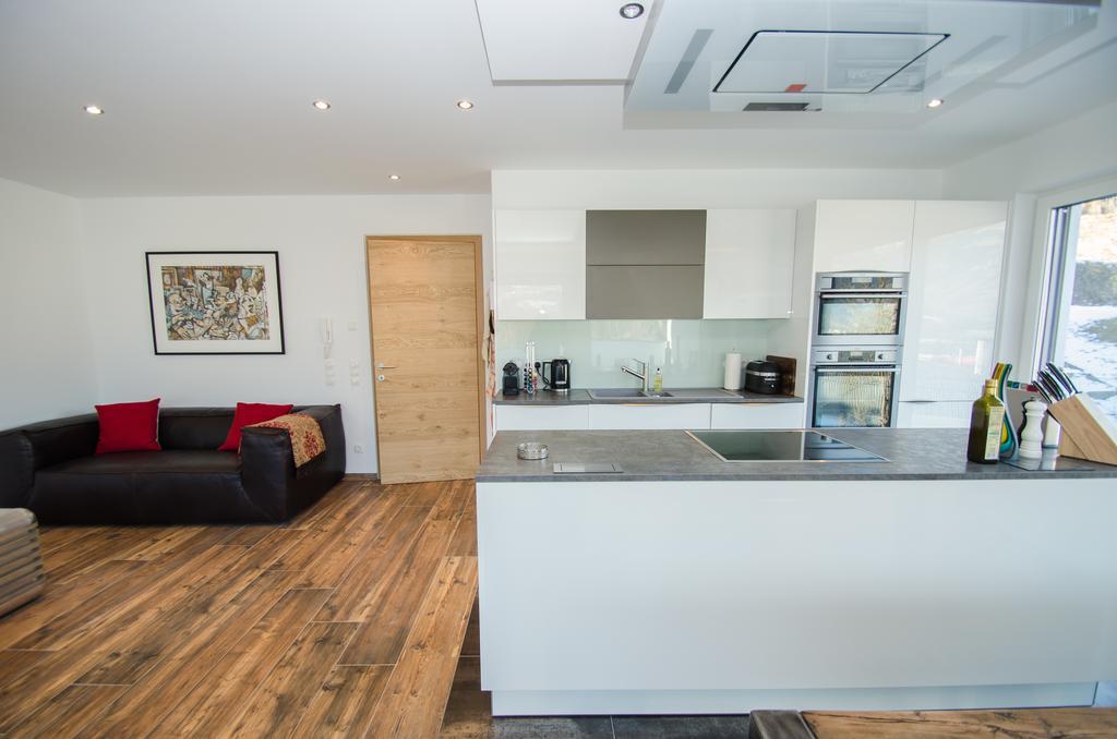 Superb Alpine Lodges By All In One Apartments Zell am See Exterior photo